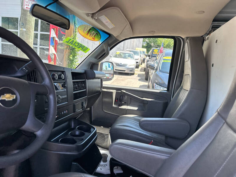 2019 Chevrolet Express 2500