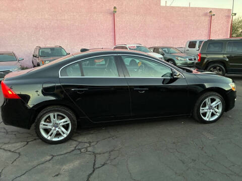 2015 Volvo S60 T5 Drive-E Platinum