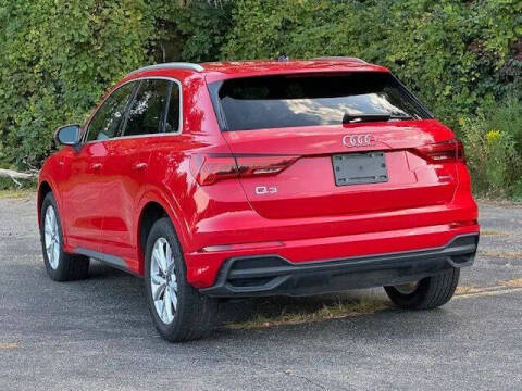 2024 Audi Q3 quattro S line Premium 45 TFSI