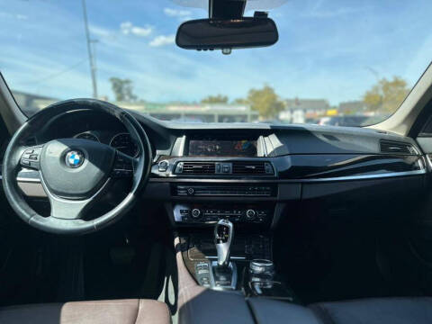 2015 BMW 5 Series 528i xDrive