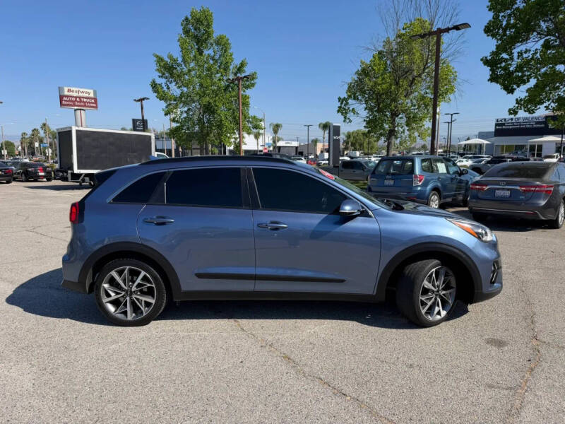 2022 Kia Niro Touring Special Edition