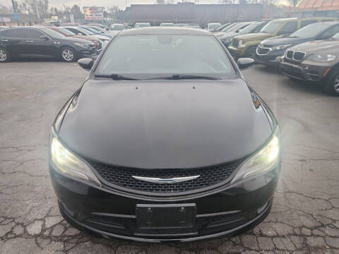 2015 Chrysler 200 for sale at SANAA AUTO SALES LLC in Englewood CO