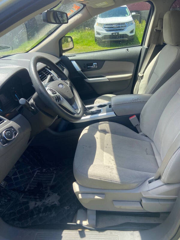 2011 Ford Edge SE