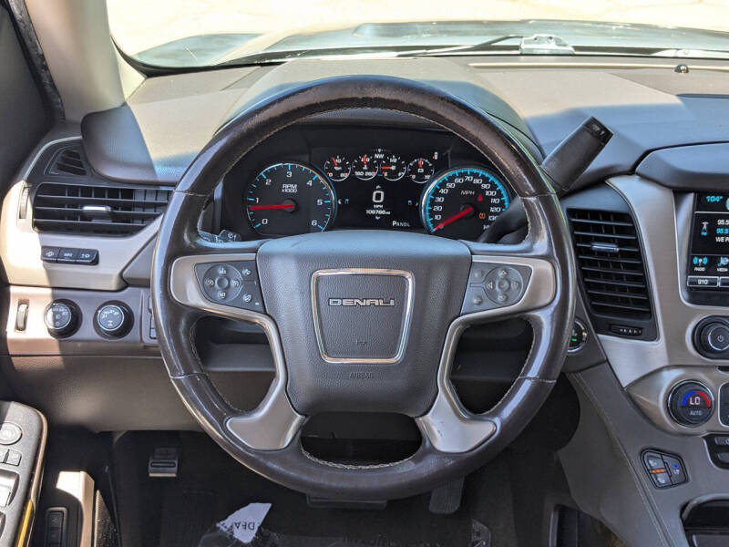 2017 GMC Yukon Denali