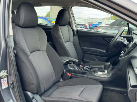 2019 Subaru Impreza 2.0i