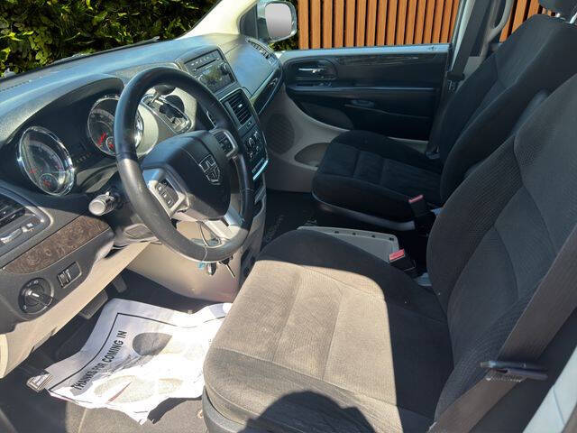 2015 Dodge Grand Caravan SE