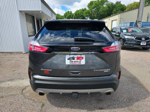 2020 Ford Edge Titanium