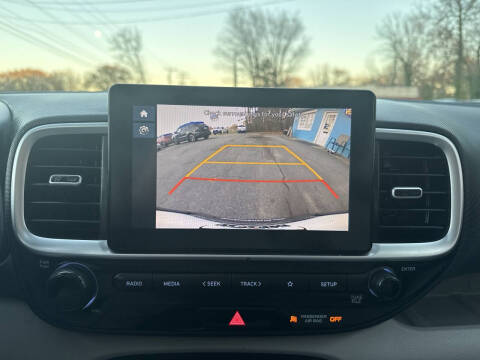 2023 Hyundai Venue SEL