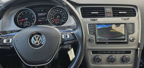 2017 Volkswagen Golf SportWagen TSI S