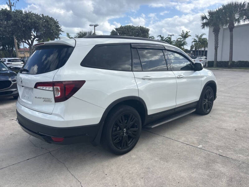 2021 Honda Pilot Black Edition