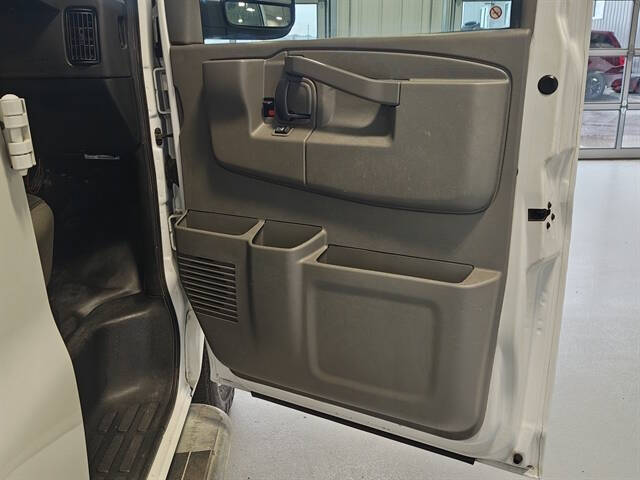 2020 GMC Savana 2500