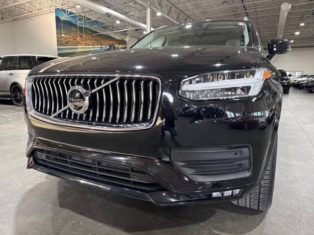 2022 Volvo XC90 T5 Momentum