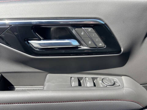 2025 Chevrolet Tahoe RST