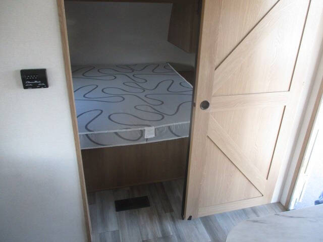 2022 SOLD Forest River Prime Time Avenger 27DBS