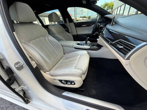 2016 BMW 7 Series 740i