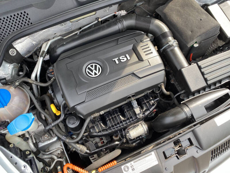 2014 Volkswagen Beetle R-Line