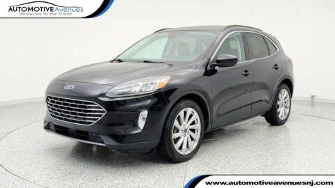 2021 Ford Escape Hybrid Titanium