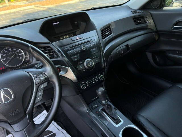 2017 Acura ILX