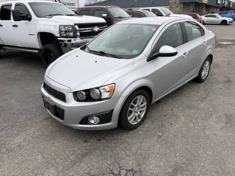 2016 Chevrolet Sonic LT Auto