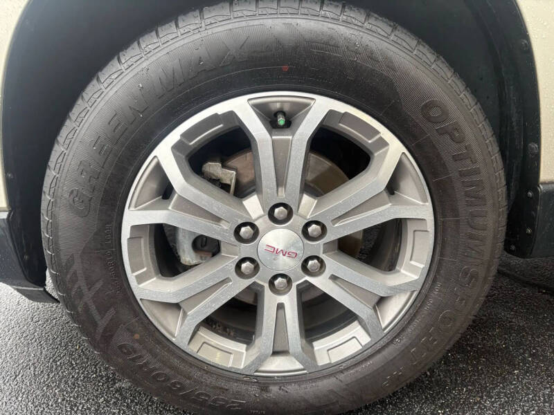 2016 GMC Acadia SLT-1