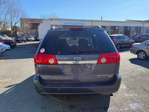 2008 Toyota Sienna XLE Limited
