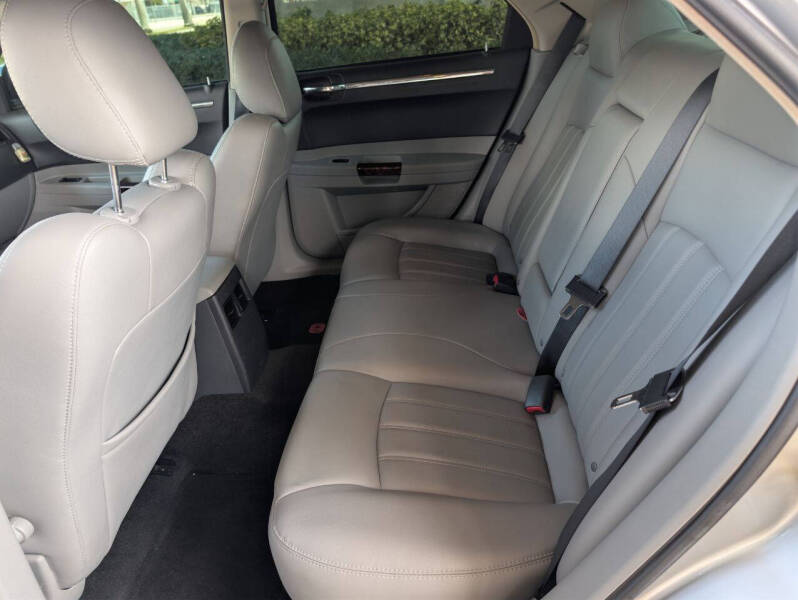 2006 Chrysler 300 C