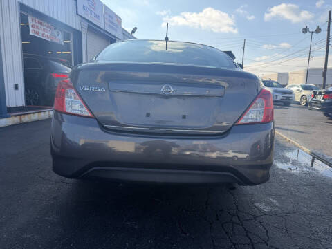 2015 Nissan Versa 1.6 S