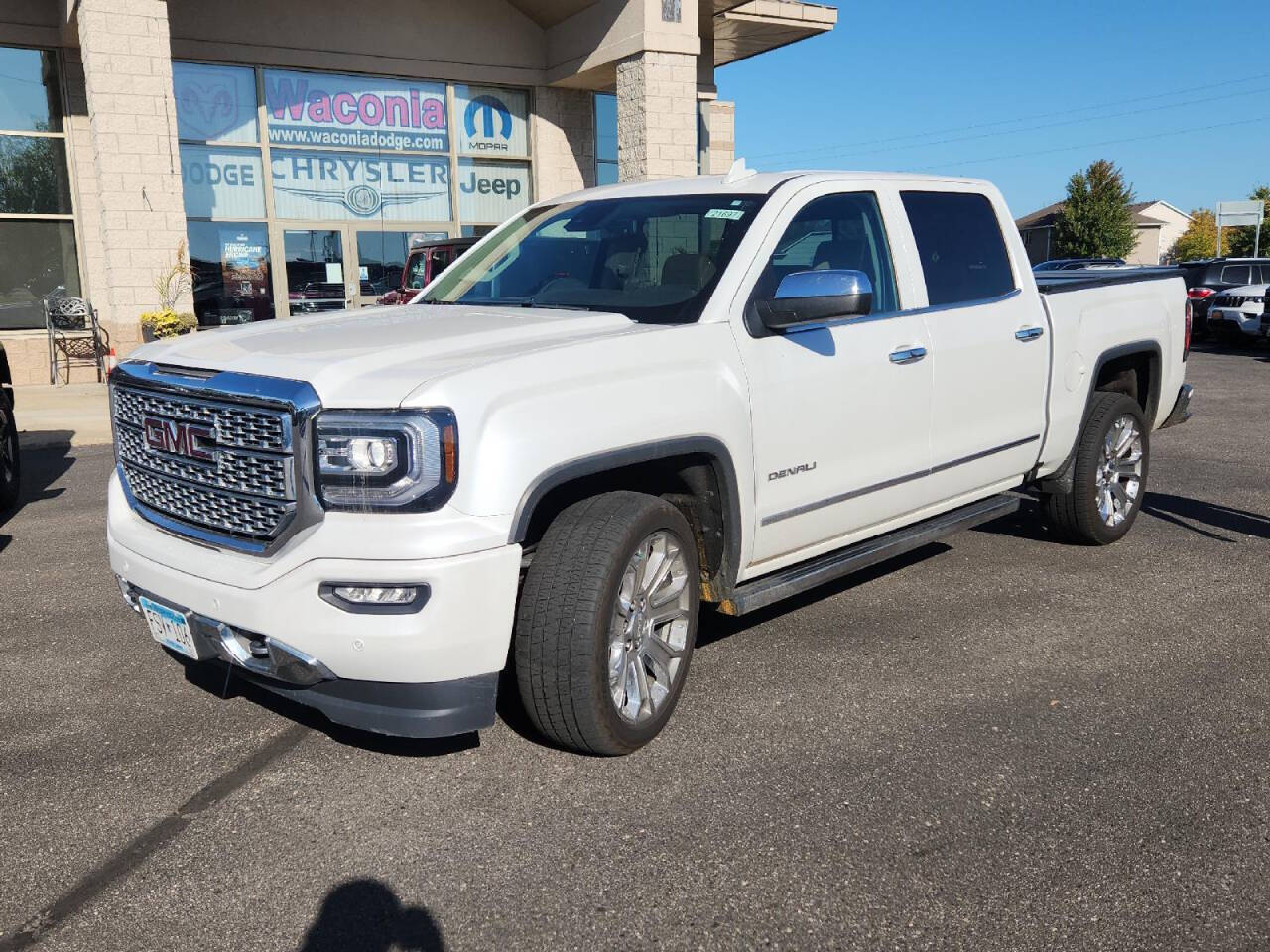 2018 GMC Sierra 1500 for sale at Victoria Auto Sales in Victoria, MN