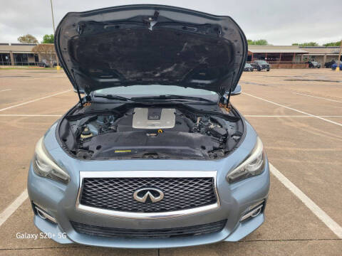 2015 Infiniti Q50 Premium