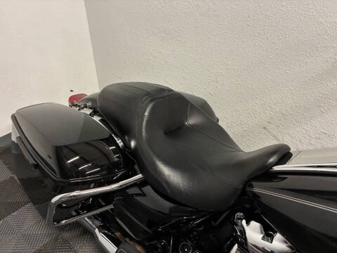 2017 Harley-Davidson Road King
