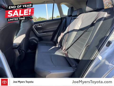 2025 Toyota RAV4 Hybrid XLE Premium