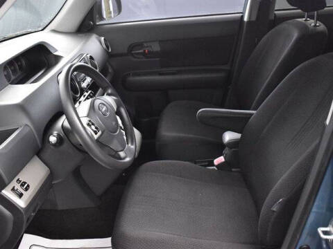2008 Scion xB