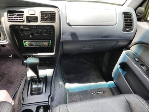 2000 Toyota 4Runner SR5