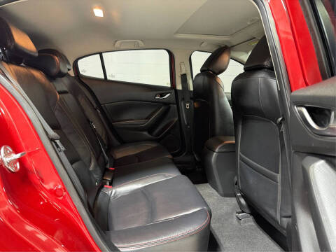 2015 Mazda MAZDA3 s Touring