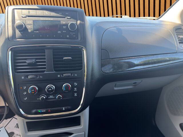 2015 Dodge Grand Caravan SE