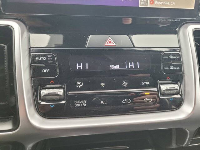 2023 Kia Sorento Hybrid EX