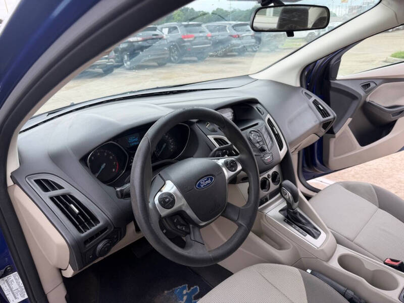 2012 Ford Focus SE