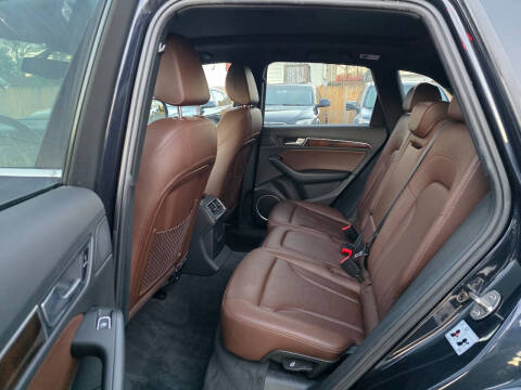 2016 Audi Q5 2.0T quattro Premium Plus