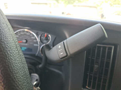 2025 Chevrolet Express 2500