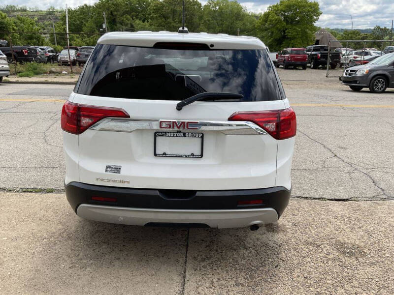 2018 GMC Acadia SLE-1