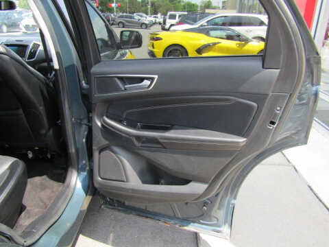 2016 Ford Edge Titanium