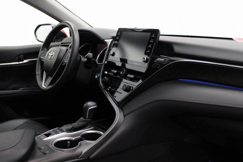 2023 Toyota Camry XLE