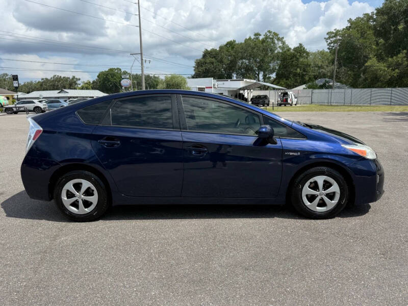 2014 Toyota Prius Two