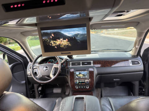 2010 GMC Yukon XL Denali