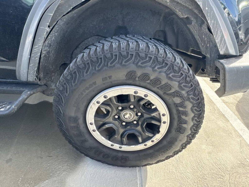 2023 Ford Bronco Base Advanced