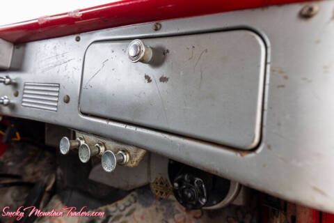 1951 International L-130