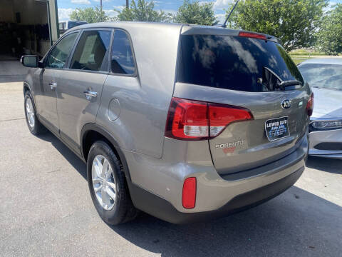 2015 Kia Sorento LX