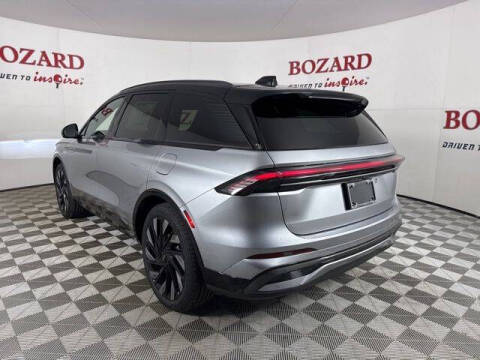 2025 Lincoln Nautilus Hybrid Reserve