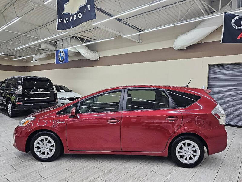 2012 Toyota Prius v Two
