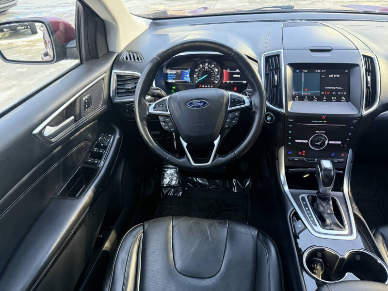 2016 Ford Edge Titanium